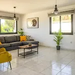 Villa Themis By Peyia