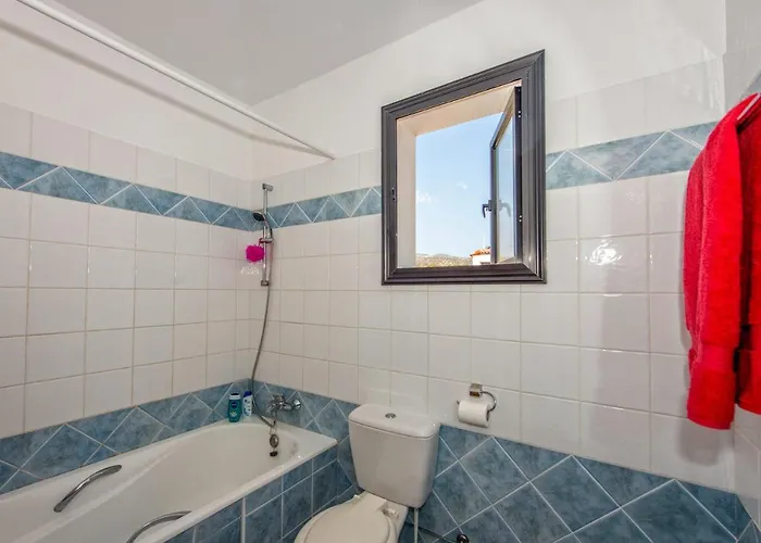 Themis By Vila Pegeia